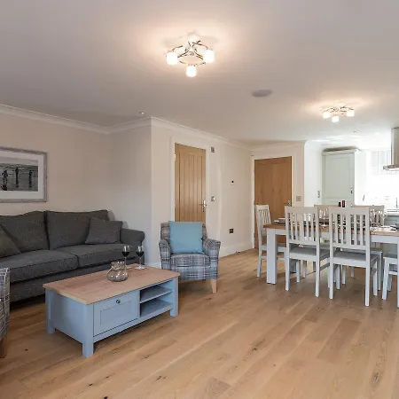 Holiday home Hyland *